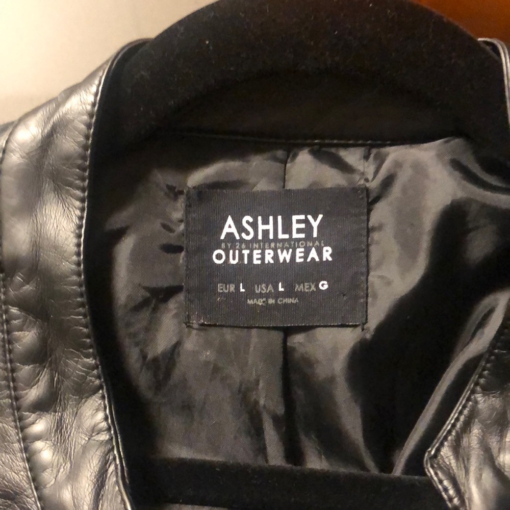Jacket - Picture 6 of 8